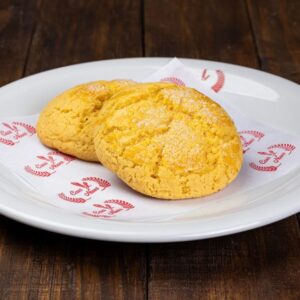 Broa com açucar cristalizado